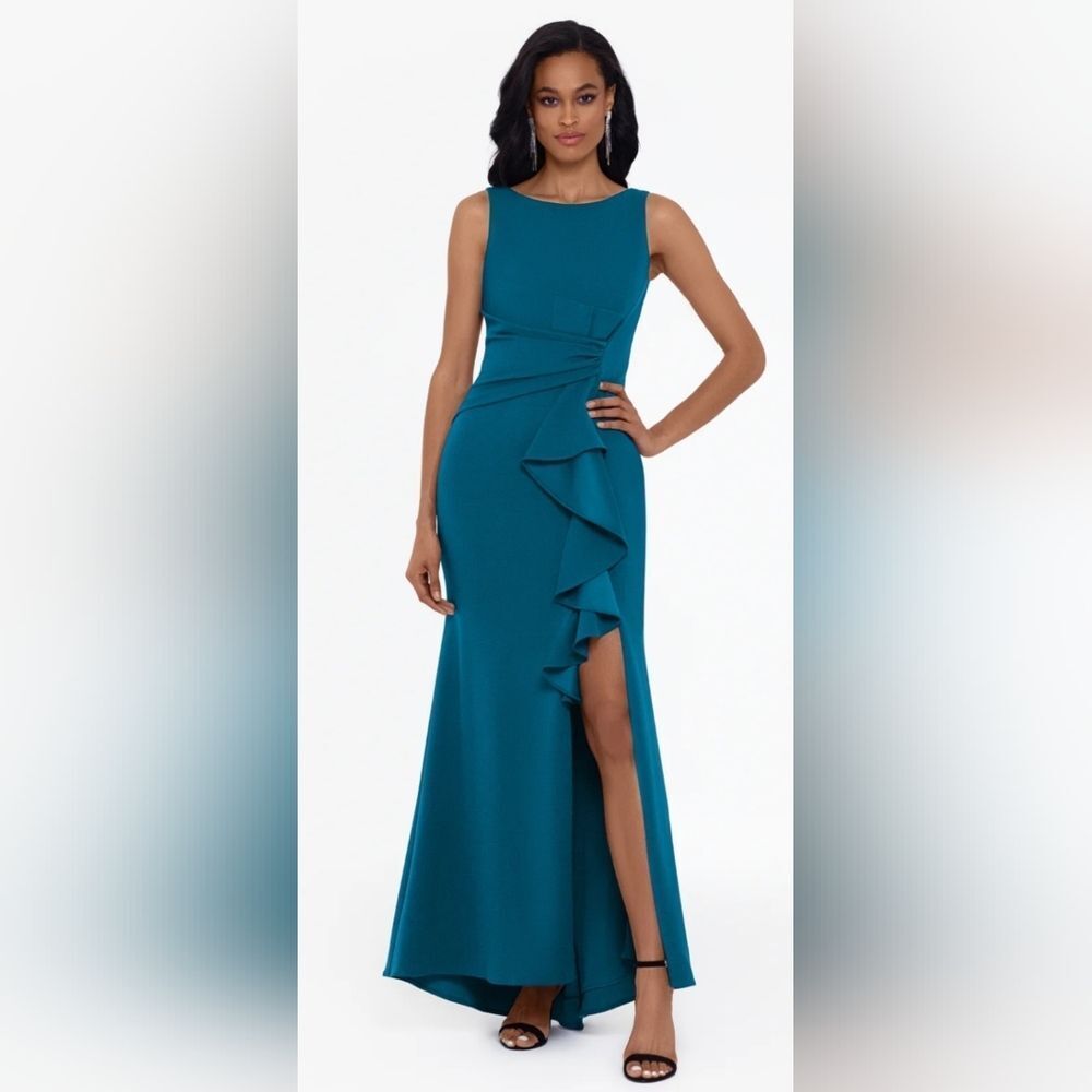 Betsy & Adam Christine Scuba Crepe Ruffle Gown Dress NWT Size 12 Azure Blue